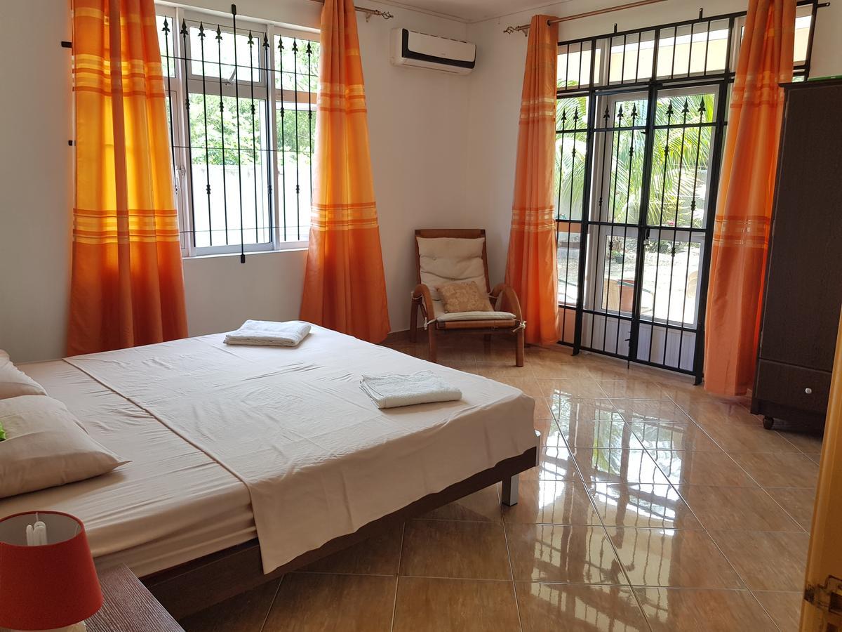 Suntoo Villa Wind & Kitesurf Accommodation Ла-Голет Экстерьер фото