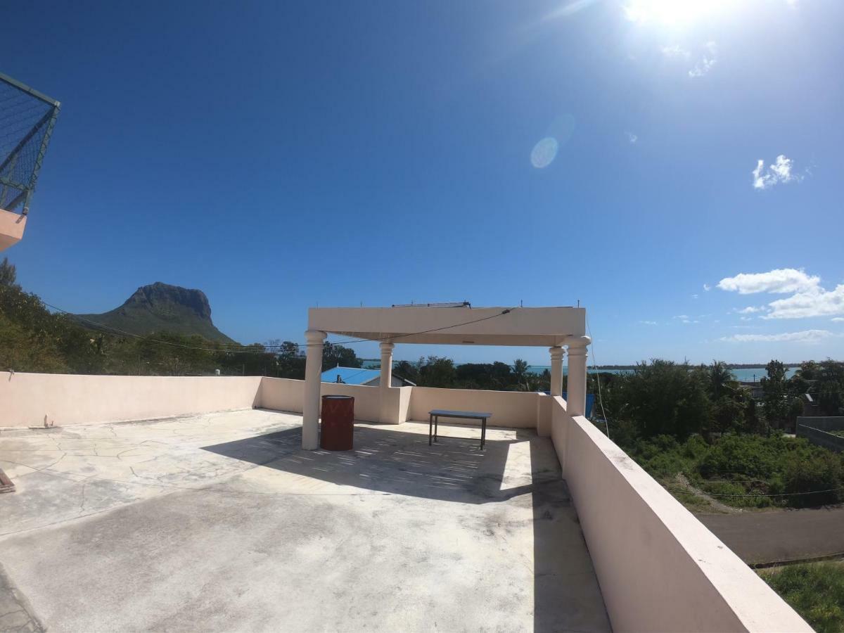 Suntoo Villa Wind & Kitesurf Accommodation Ла-Голет Экстерьер фото