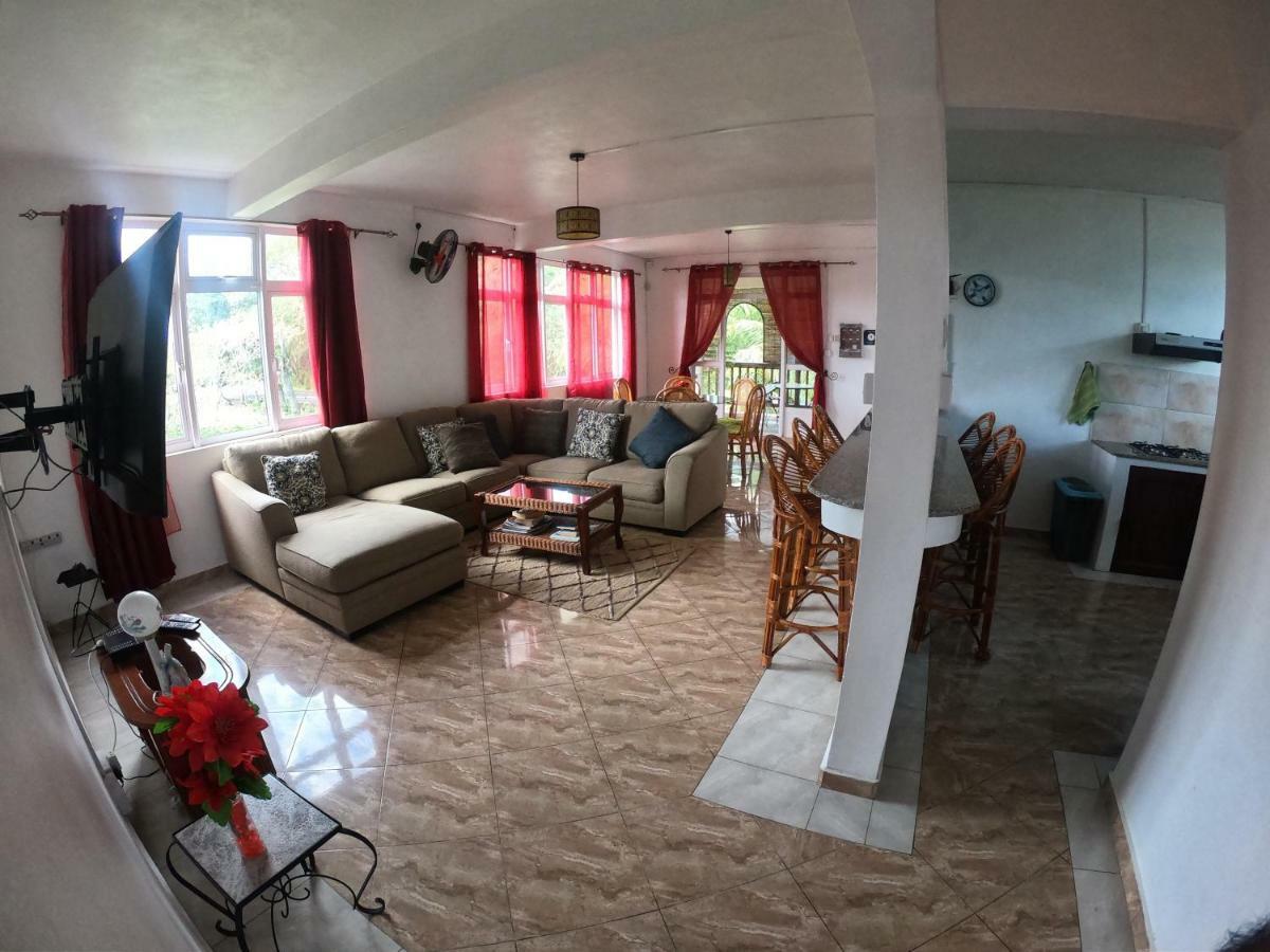 Suntoo Villa Wind & Kitesurf Accommodation Ла-Голет Экстерьер фото